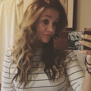 Meet your Posher, Kayla